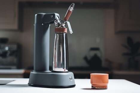 Cartridge-Free Nitro Drink Makers