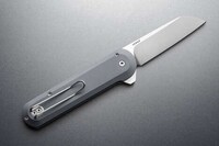 Minimalist EDC Pocket Knives Image 3