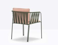 Modernized Outdoor Chair Designs Image 4
