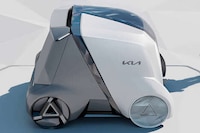 Lifestyle-Conscious Transportation Pods Image 2