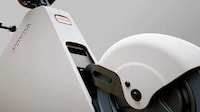 Notalgic Folding Electric Scooters Image 3