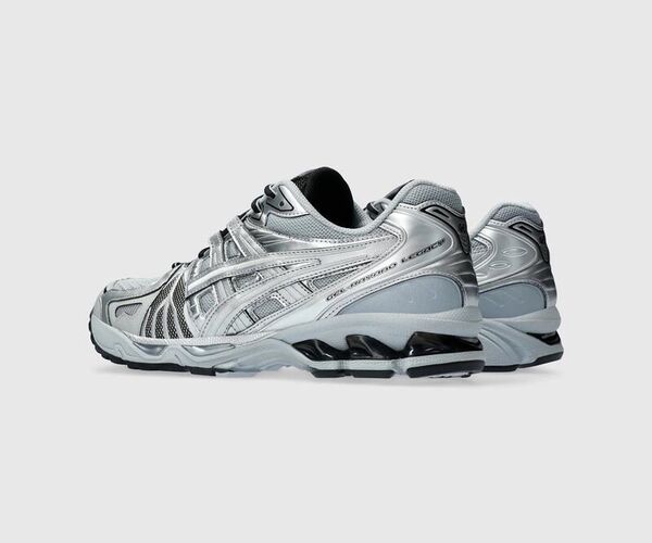 Retro-Themed Technical Sneakers