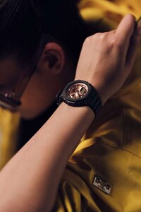 Rugged Rose Gold Timepieces Image 3