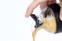 Salad Dressing Shaker Tools Image 2