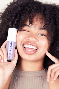 Teeth-Whitening Serums Image 2