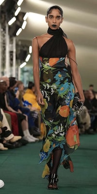 British Culture-Honoring Luxe Fashion Image 2