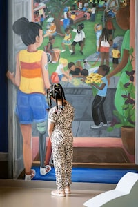 Mural-Adorned Pediatric Clinics Image 1