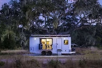 Compact Luxe Electric Trailers Image 4