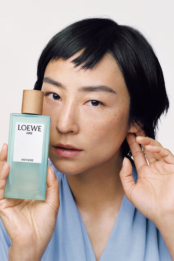 Floral Actor-Backed Fragrances