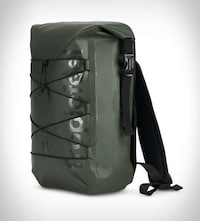 Expandable Travel Backpack Accessories Image 5