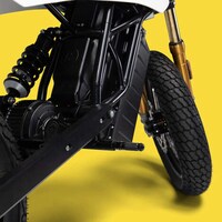 Bump-Absorbing Electric Motorbikes Image 4