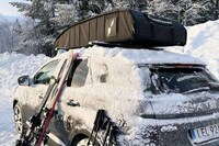 Rollable Rooftop Cargo Racks Image 3