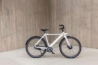 AI-Fueled Urban E-Bikes Image 3