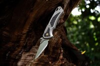 Dual-Material EDC Knives Image 4