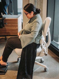 Optimized Ergonomics Office Chairs Image 5