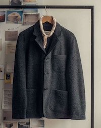 Blazer-Like Utility Jackets Image 2