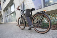 Prodigally Priced Commuter E-Bikes Image 5