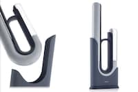 Clip-Style Clothing Care Devices Image 4