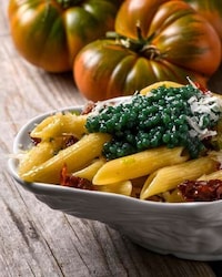 Encapsulated Pesto Pearls Image 1
