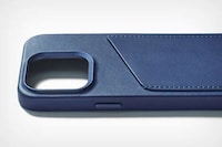 Wallet-Paired Smartphone Protectors Image 7