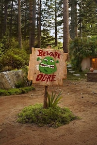 Filmic Swamp Accommodations Image 1