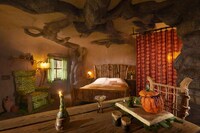 Cult Film-Inspired Rented Spaces Image 3