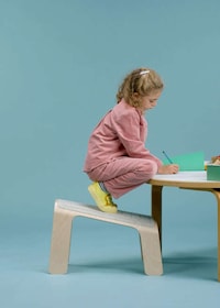 Platful Ergonomic Children's Chairs Image 2