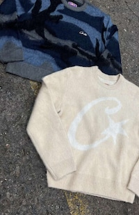 Winter-Ready Dynamic Streetwear Image 2