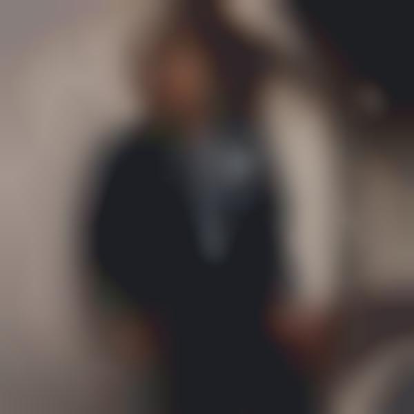 AI-Powered Fashion Designs