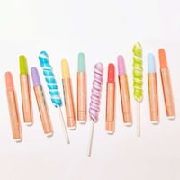 Color-Changing Plumping Balms Image 1