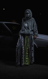 Football-Inspired Fall Fashion Image 1