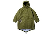 Durable Collaborative Winter Streetwear Image 3