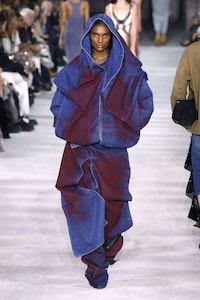 Unpredictable Spring-Centric Fashion