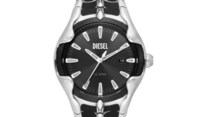 NFT-Equipped Watch Designs Image 1