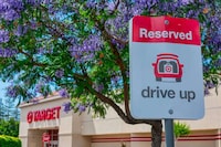 Curbside Cafe Delivery Services