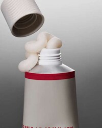 Exfoliating Balm-to-Milk Cleansers Image 2