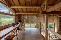 Vacant Wood-Clad Offices Image 2
