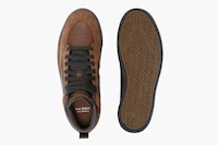 Skateboarder-Approved Sneakers Image 3