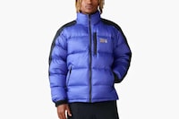 Updated 90s-Style Winter Outerwear Image 3