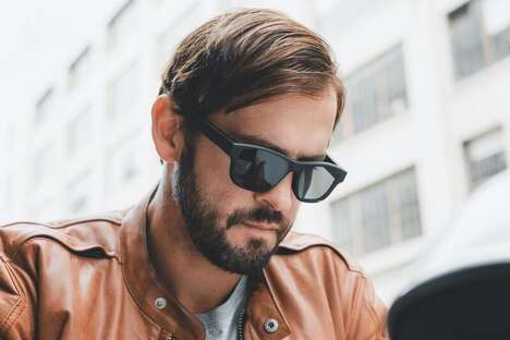 AR-Integrated Motorcycle Eyewear