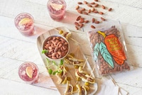 Savory Black Pepper Almonds Image 1