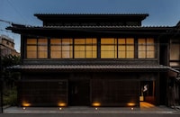 Modern Traditional Japanese Hotels Image 2