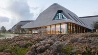 Oversized Thatched-Roof Health Resorts Image 3
