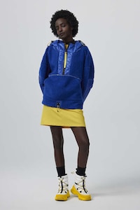 90's Streetwear Luxury Outerwear Image 3