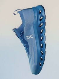 Cushioned Computer-Generated Shoes Image 6