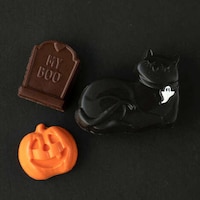 Vegan Halloween Chocolate Boxes Image 4
