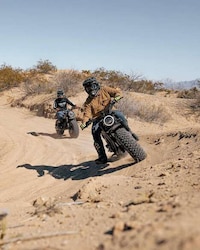 Beefy Off-Road Electric Motorcycles Image 2