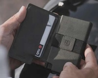 Minimalist Aluminum Wallet Designs