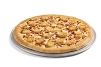 Potato Tot-Covered Pizzas Image 1