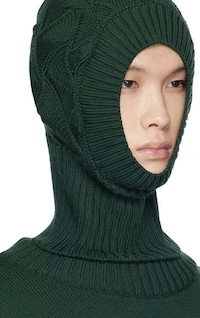 Ireland-Inspired Fall Streetwear Image 2